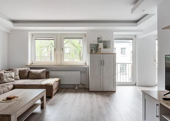 Altstadt Apartment With Privade Terrasa