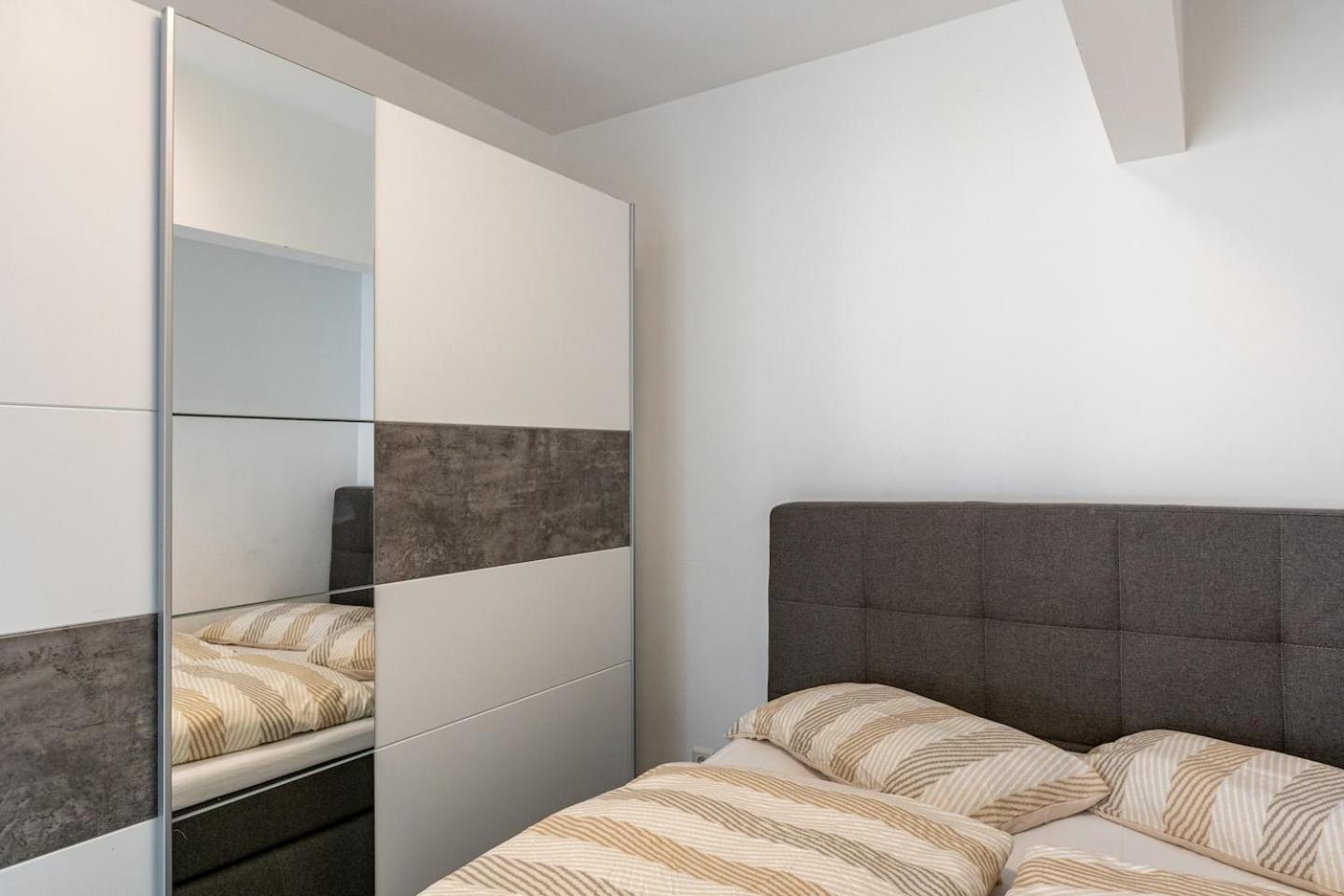 Altstadt With Privade Terrasa Apartment Dusseldorf